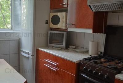 Apartament cu 3 camere decomandat în Obor - 5