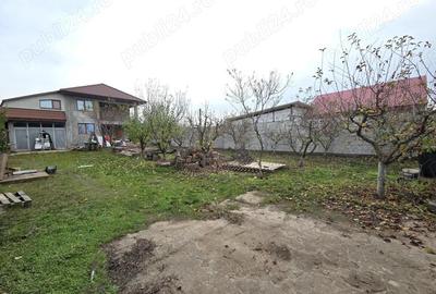 Casă cu 6 camere în Central