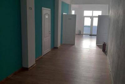 Spațiu comercial, de 114 mp, în 9 Mai - 6