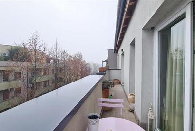 Penthouse cu 3 camere decomandat, mobilat în Girocului - 17