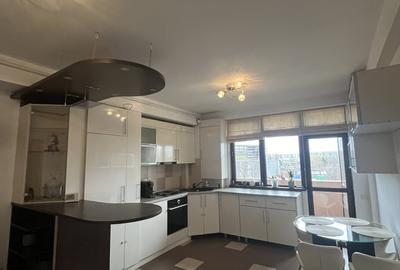 Apartament cu 3 camere semidecomandat în Apărătorii Patriei - 15