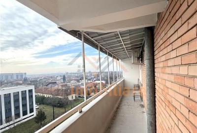 Apartament cu 2 camere decomandat în Calea Aradului