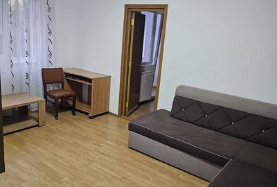 Apartament cu 3 camere semidecomandat în Inel II - 6
