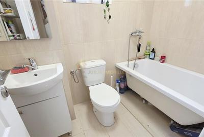 Casă cu 5 camere cu Canalizare în Dâmbul Rotund - 13