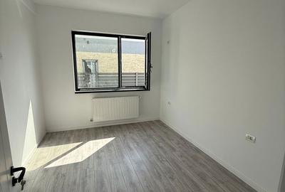 Casă cu 4 camere cu Teren 300 Mp în Clinceni - 5