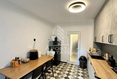 Apartament cu 3 camere decomandat, mobilat în Aradului - 6