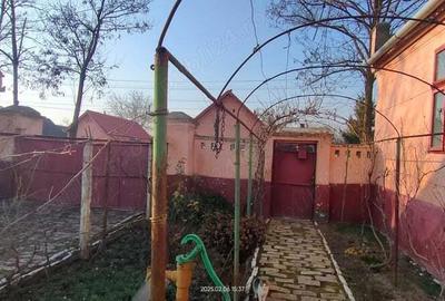 Vand sau schimb casa in Checea - 14