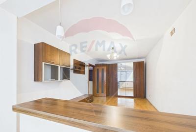 Apartament cu 3 camere decomandat, mobilat în Basarabia - 9
