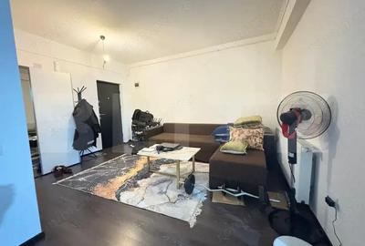 OFERTA !!! Apartament cu 2 camere , PARCARE INCLUSA , zona Petrom - 2