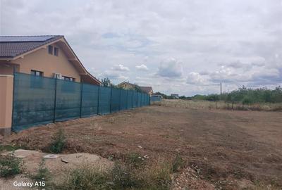 Teren Construcții intravilan de 454 mp, în Sântandrei