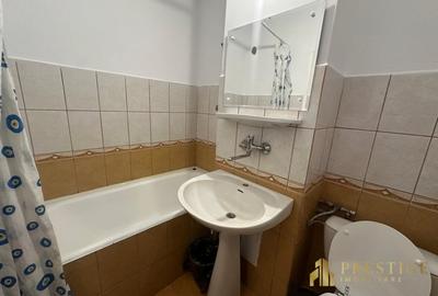 Garsonieră decomandată, mobilată în Central - 7