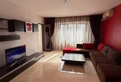 Apartament cu 3 camere decomandat, mobilat în Nerva Traian
