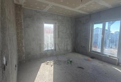 Duplex cu 3 camere cu Canalizare în Moșnița Nouă - 14