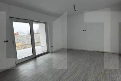 Casă cu 4 camere cu Teren 328 Mp în Peciu Nou - 9