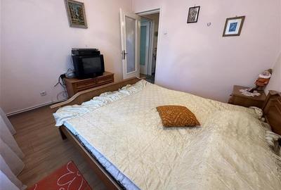 Str. Panselelor, langa Universitate - chirie apartament 3 camere decomandate - m - 4