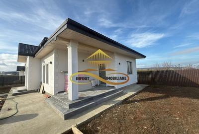 Casa noua de vanzare in Margineni Bacau - 1