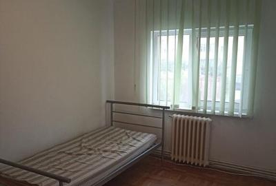 De vanzare apartament cu 3 camere in Sfantu Gheorghe - 2