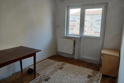 Apartament cu 4 camere decomandat în Girocului - 10