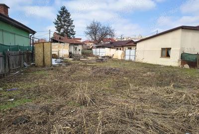 Casă cu Teren 686 Mp în Ultracentral