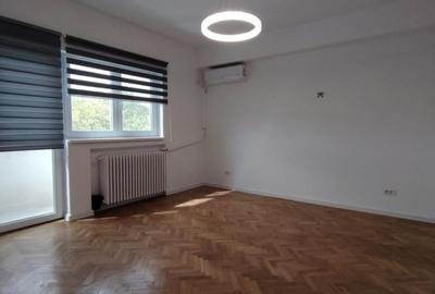Apartament cu 5 camere în Unirii - 3