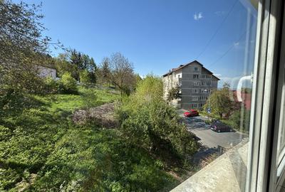 Apartament cu 3 camere decomandat, mobilat în Warthe - 13