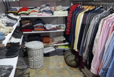 Casă cu 2 camere cu Teren 3300 Mp în Central - 1