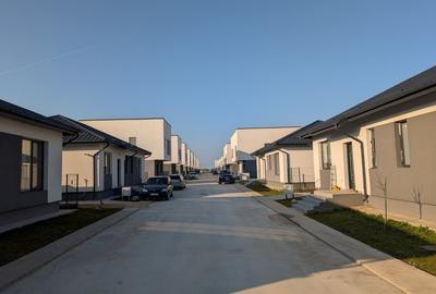 Casă individuală cu 4 camere cu Canalizare în Tunari - 5