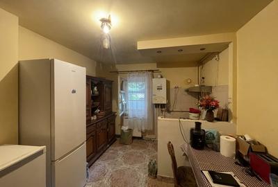 Apartament cu 3 camere si garaj, decomandat, parter - 5