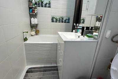 Apartament cu 3 camere decomandat, mobilat în Basarabia - 12