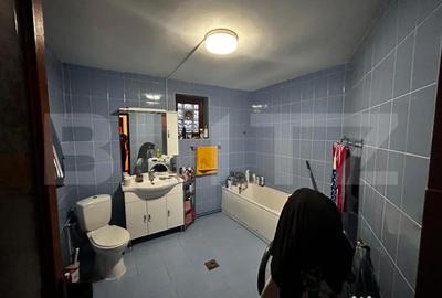 Casă cu 4 camere cu Teren 483 Mp în Abator - 13