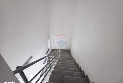 Spațiu comercial, de 828 mp, în 1 Mai - 7