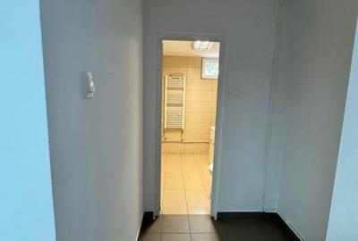 Spațiu comercial, de 91 mp, în Central - 2