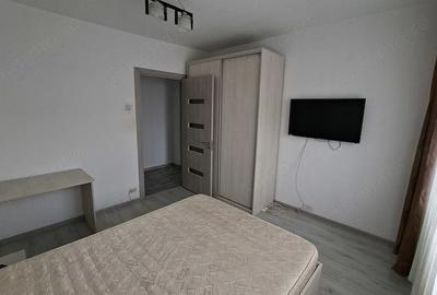 Apartament cu 2 camere decomandat, mobilat în Titan - 4