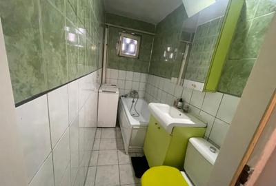 Apartament cu 2 camere semidecomandat în Craiovița Nouă - 1