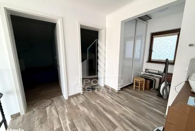 Casă cu 4 camere cu Teren 400 Mp în Crișan - 2