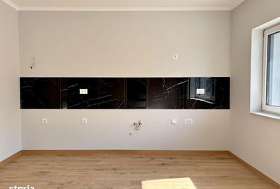 Casă cu 4 camere în Săcălaz