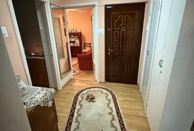 Apartament 2 camere, decomandat, etaj 1/4, zona Nicolina Apartament 2 camere, decomandat, etaj 1/4, zona Nicolina - 7