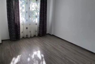 Apartament cu 3 camere decomandat în Central - 6