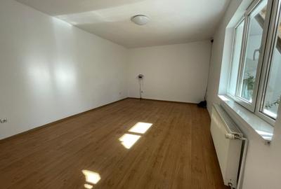 Casă individuală cu 6 camere cu Canalizare în Terezian - 3