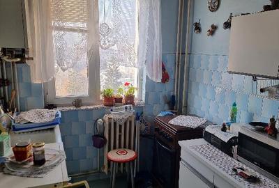Apartament cu 2 camere decomandat în Astra - 2