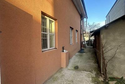 Casă cu 4 camere cu Teren 410 Mp în Central - 13