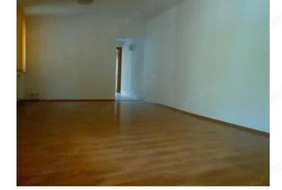 Casă cu 4 camere cu Teren 100 Mp în Moșilor - 7