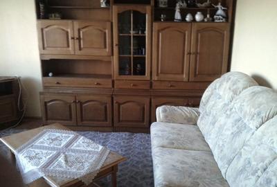 Ofer spre inchiriere apartament cu 2 camere, ultracentral, Rm. Valcea