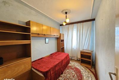 Apartament cu 3 camere decomandat în Central - 1
