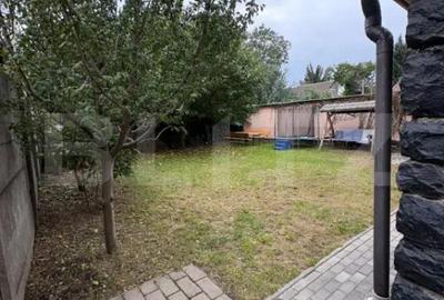 Apartament cu 3 camere semidecomandat, mobilat în Titulescu - 9