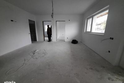 Casă cu 4 camere în Joița - 13