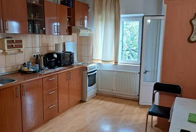 Ap.3 camere - decomandat - Drumul Sarii - 4