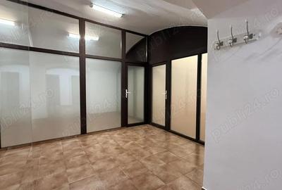 Spațiu comercial, de 60 mp, în Ultracentral - 1