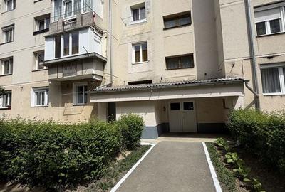 Garsonieră decomandată în Soarelui - 2