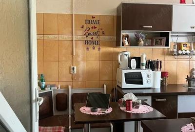 Apartament cu 2 camere în Fetești - 2
